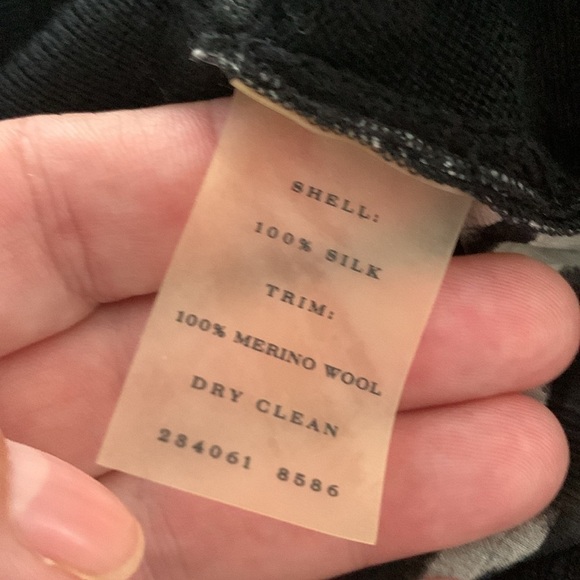 Ann Taylor | Leopard Print Silk & Merino Wool  Lightweight Camisole Top XSP - Picture 15 of 16